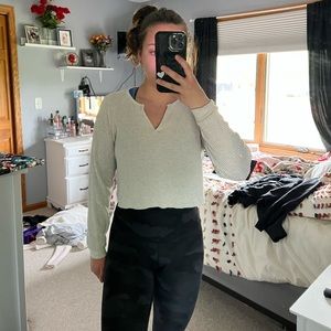 American Eagle cropped long sleeve